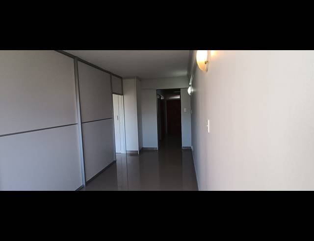 1 BEDROOM FLAT TO LET IN NORTH BEACH